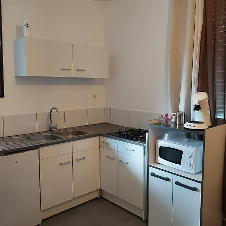 Meuble Avec Deux Appartement Moulins (Allier)